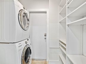2200 NE 36th St, #1-2, Fort Lauderdale FL 33308