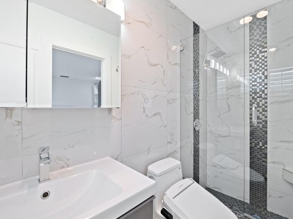 2200 NE 36th St, #1-2, Fort Lauderdale FL 33308