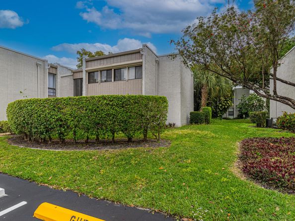 6548 Spring Bottom Way 221, Boca Raton FL 33433