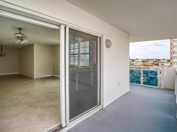1701 S Ocean Drive 401, Hollywood FL 33019