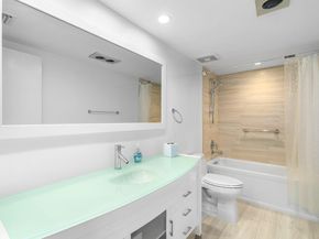 1701 S Ocean Drive 401, Hollywood FL 33019