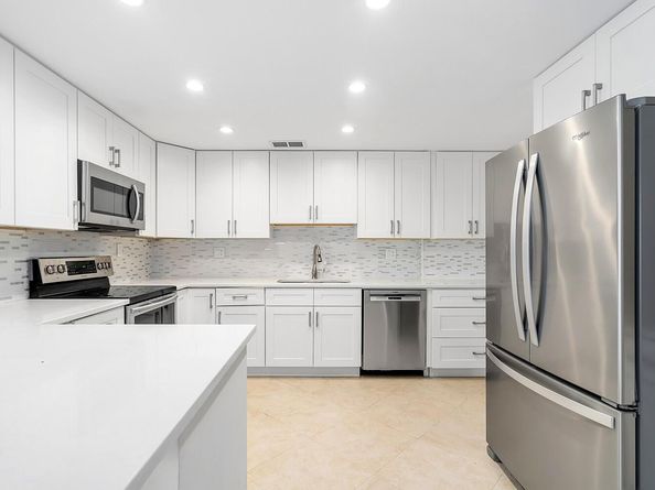 1701 S Ocean Drive 401, Hollywood FL 33019