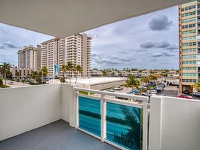 1701 S Ocean Drive 401, Hollywood FL 33019