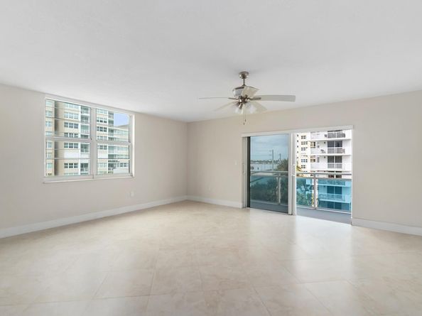 1701 S Ocean Drive 401, Hollywood FL 33019