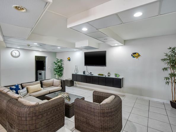 1701 S Ocean Drive 401, Hollywood FL 33019