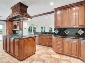 930 N Parkside Circle N, Boca Raton FL 33486