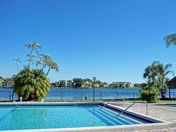 208 Lake Pointe Dr 202, Oakland Park FL 33309