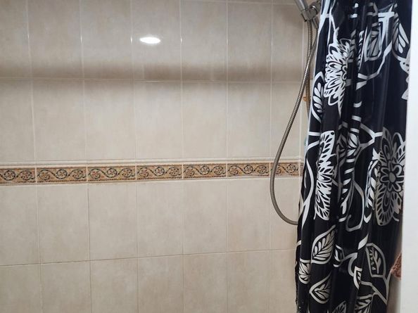 208 Lake Pointe Dr 202, Oakland Park FL 33309