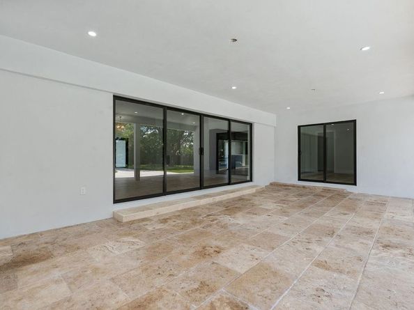 5811 SW 164th Ter, Southwest Ranches FL 33331