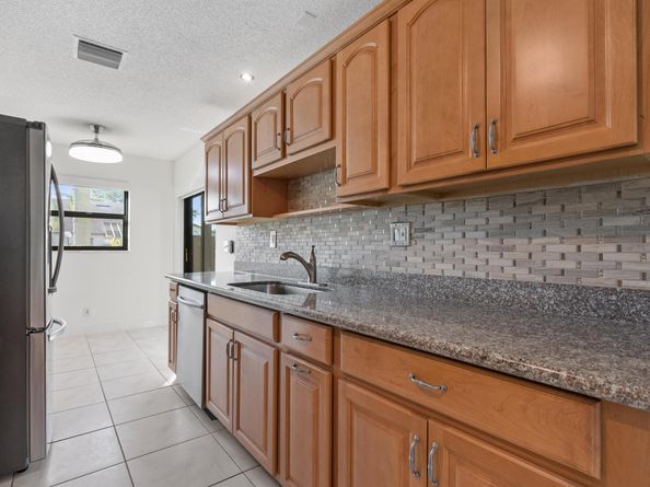 5110 Nesting Way B, Delray Beach FL 33484