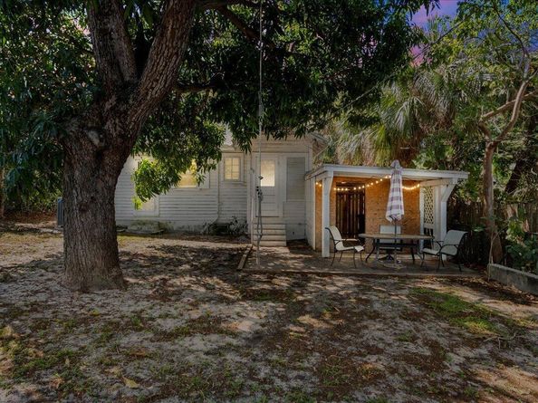 815 Omar Road, West Palm Beach FL 33405