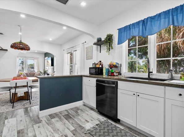 815 Omar Road, West Palm Beach FL 33405