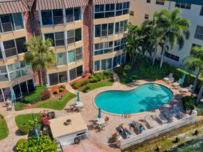 725 N Riverside Dr 205, Pompano Beach FL 33062