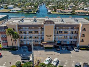 725 N Riverside Dr 205, Pompano Beach FL 33062
