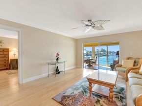725 N Riverside Dr 205, Pompano Beach FL 33062