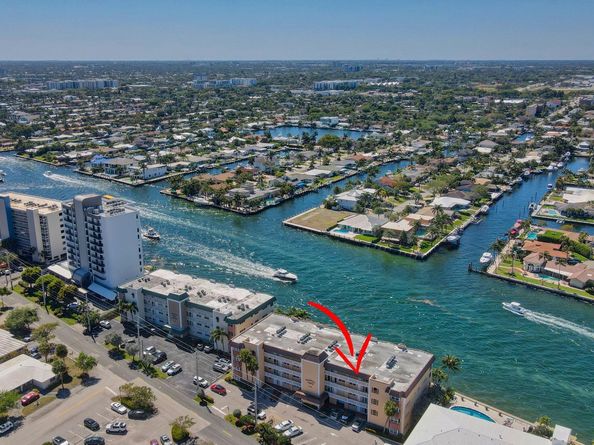 725 N Riverside Dr 205, Pompano Beach FL 33062