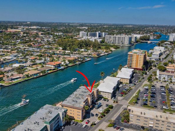 725 N Riverside Dr 205, Pompano Beach FL 33062