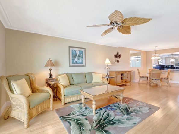 725 N Riverside Dr 205, Pompano Beach FL 33062
