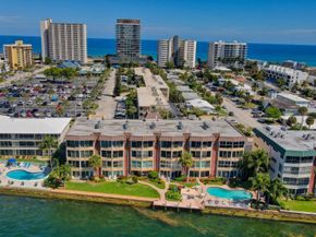 725 N Riverside Dr 205, Pompano Beach FL 33062