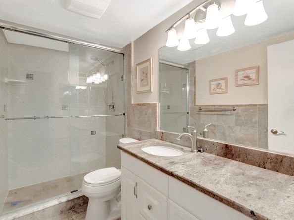 725 N Riverside Dr 205, Pompano Beach FL 33062