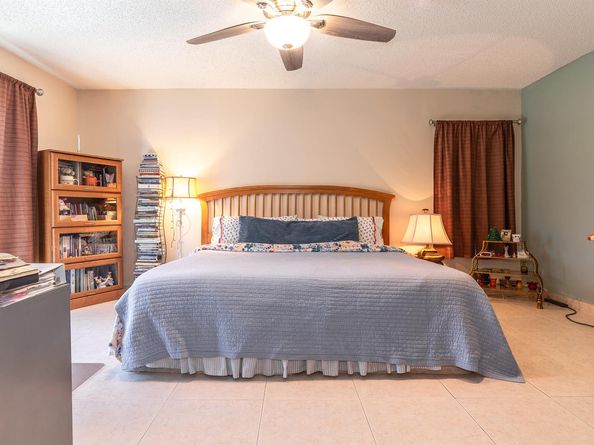 7076 Pine Manor Drive, Lake Worth FL 33467