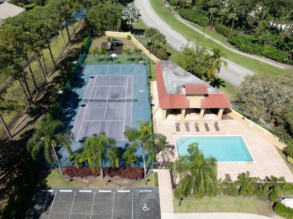 151 St Michaels Court, Jupiter FL 33458