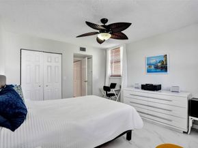 2801 Somerset Dr 205, Lauderdale Lakes FL 33311