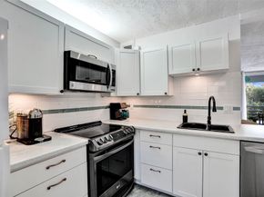 2801 Somerset Dr 205, Lauderdale Lakes FL 33311