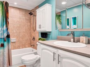 2801 Somerset Dr 205, Lauderdale Lakes FL 33311