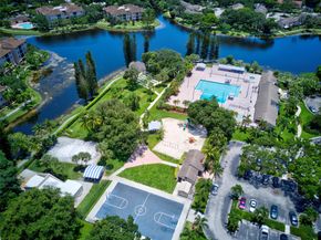 2660 Carambola Cir N 202, Coconut Creek FL 33066