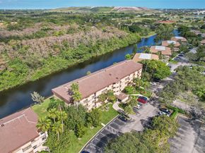 2660 Carambola Cir N 202, Coconut Creek FL 33066