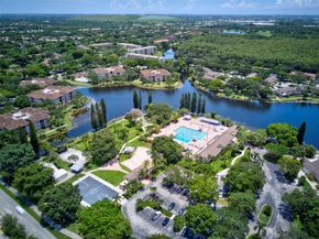 2660 Carambola Cir N 202, Coconut Creek FL 33066