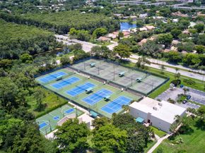 2660 Carambola Cir N 202, Coconut Creek FL 33066