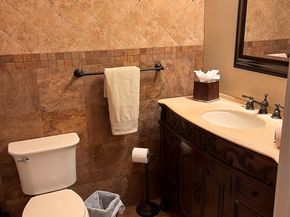 5631 NE 16th Ave, Fort Lauderdale FL 33334
