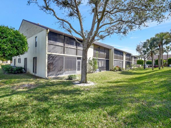 7843 Willow Spring Drive 623, Lake Worth FL 33467