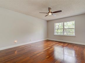 10249 NW 7th St, Coral Springs FL 33071