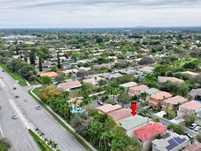 10249 NW 7th St, Coral Springs FL 33071
