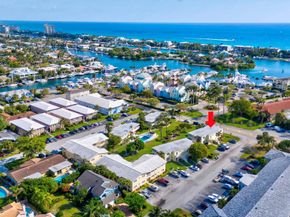 2755 NE 28th Ave A3, Lighthouse Point FL 33064