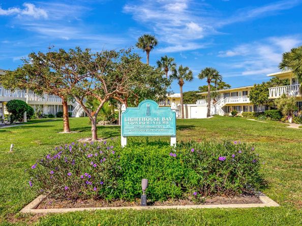 2755 NE 28th Ave A3, Lighthouse Point FL 33064