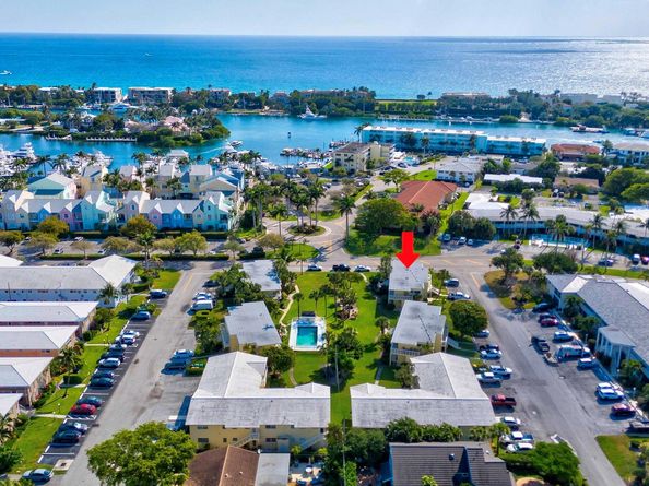 2755 NE 28th Ave A3, Lighthouse Point FL 33064