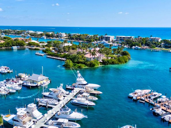 2755 NE 28th Ave A3, Lighthouse Point FL 33064