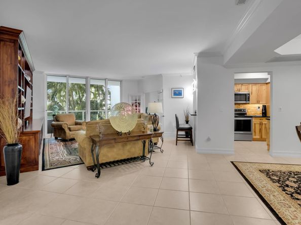 500 SE Mizner Boulevard A209, Boca Raton FL 33432