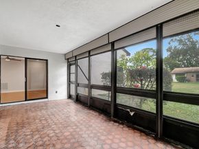 6107 Elsinore Circle, Greenacres FL 33463