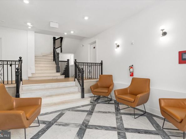 2869 28TH NW 4, Washington DC 20008