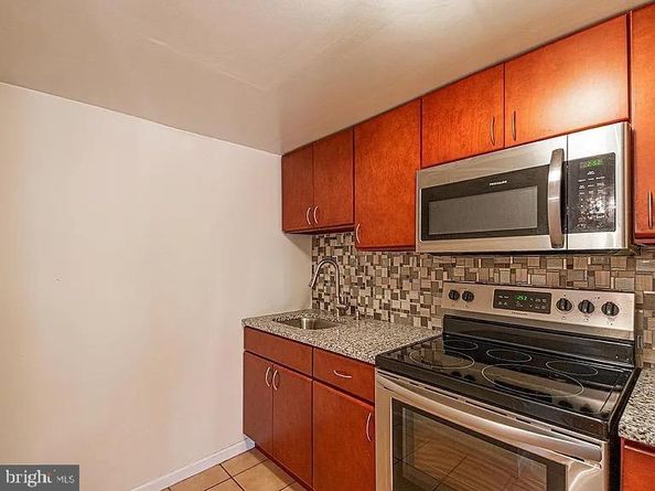 1324 Locust Street 207, Philadelphia PA 19107