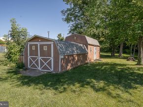 437 Rittenhouse Circle, Havertown PA 19083