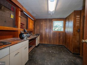 437 Rittenhouse Circle, Havertown PA 19083