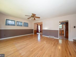 437 Rittenhouse Circle, Havertown PA 19083