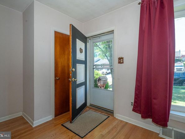 437 Rittenhouse Circle, Havertown PA 19083