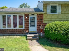 437 Rittenhouse Circle, Havertown PA 19083